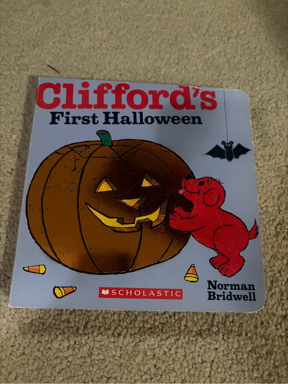 Vintage Clifford board book : Clifford’s first Halloween